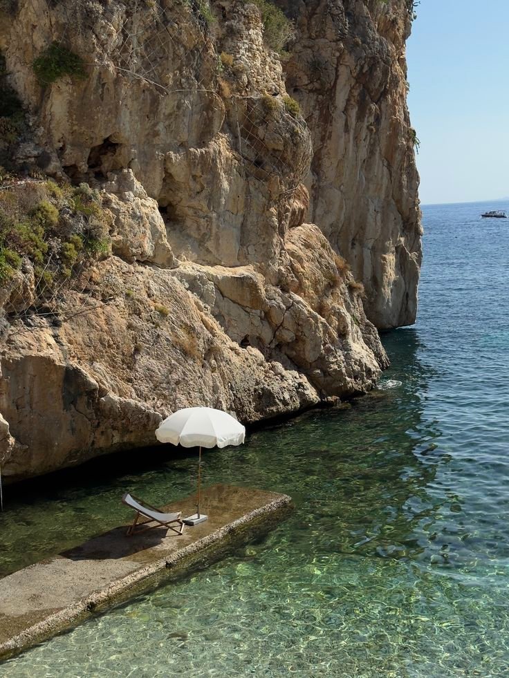 echoesofworld's tweet photo. Sicily, Italy https://t.co/0a5lLMNxte