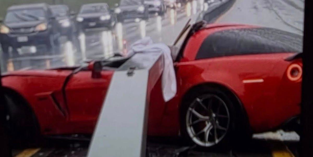 Road & Track tweet media