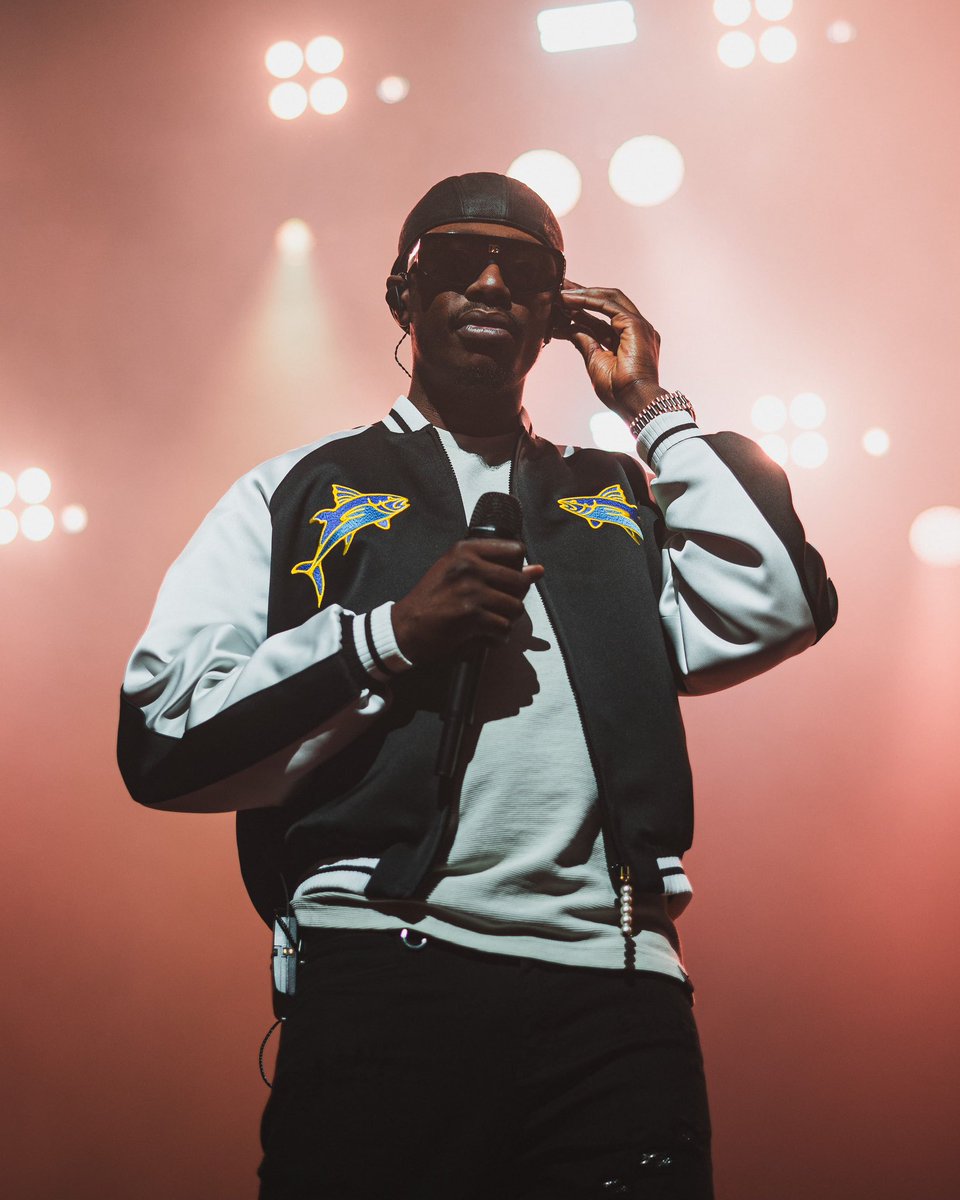 𝑳𝒂 𝒍𝒆𝒈𝒆𝒏𝒅𝒆 🇨🇲🇩🇪 tweet media