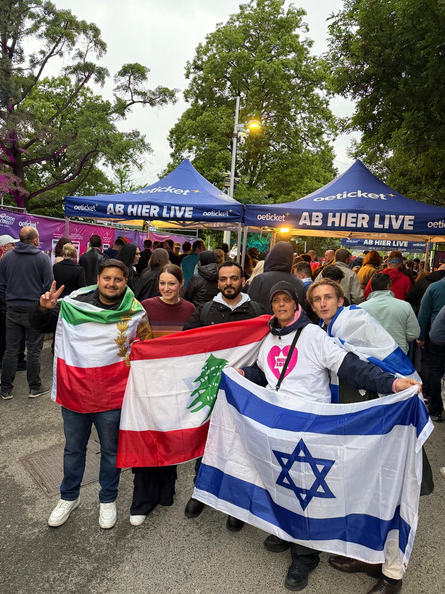 Lebanese Zionist tweet media