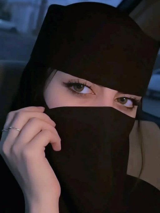 انثي جاذبيه tweet media