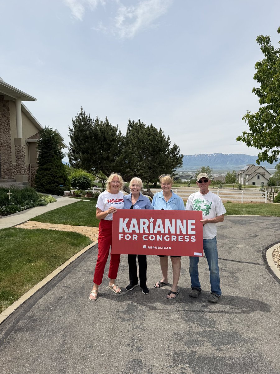 Karianne Lisonbee tweet media