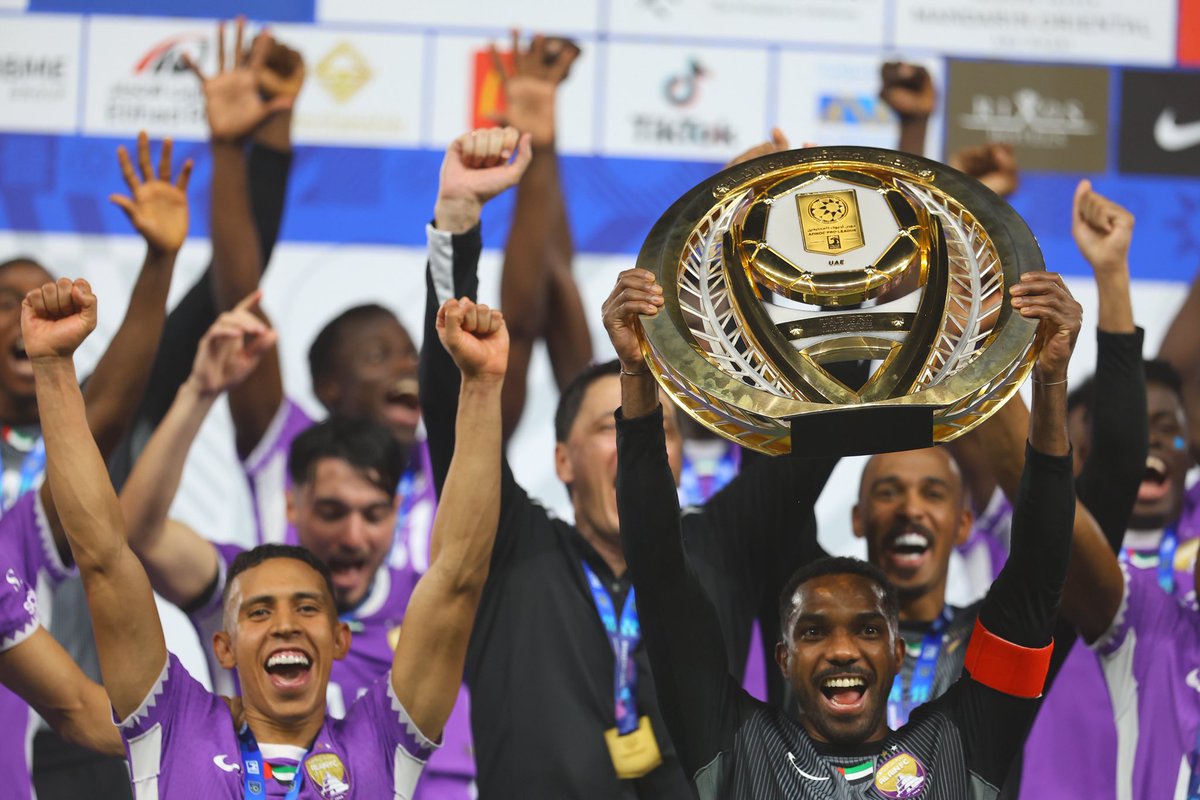hmanoh9's tweet photo. الف مبروك للامة العيناوية على هذا الانجاز الكبير دوري بلا خسارة ومستحقه دائما عودنا #العين على هكذا انجازات وباذن الله دائماً نشوفكم في منصات التتويج 🏆💜 يـ ابطال 

#نادي_العين https://t.co/2iJYcNtL7W