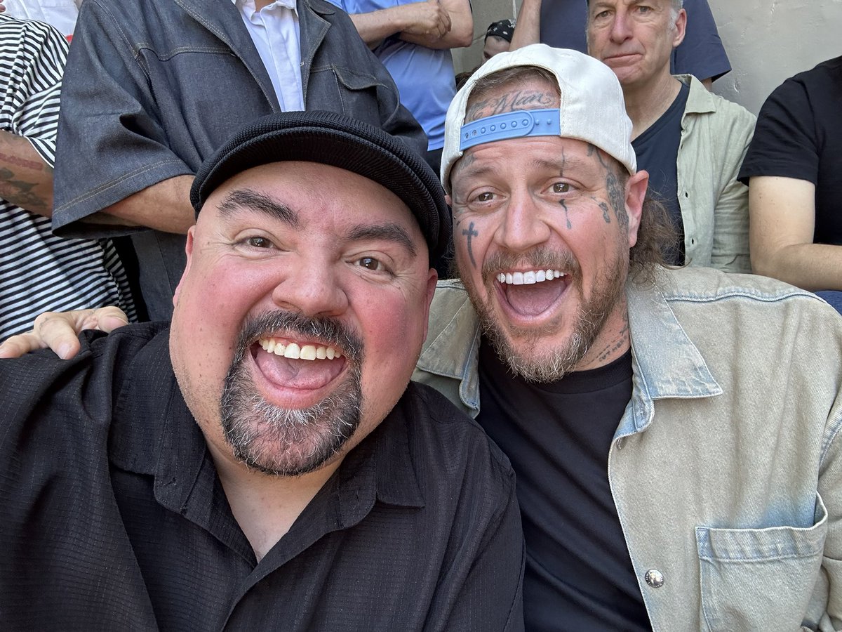 fluffyguy's tweet photo. Jelly Roll and Belly Roll back together again. He’s gonna start doing stand up. Guess I gotta start singing 😜 https://t.co/xAKEmUpjzJ