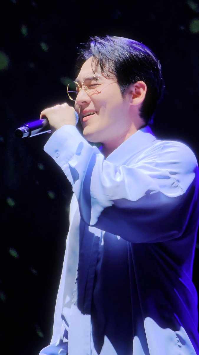 아서 tweet media