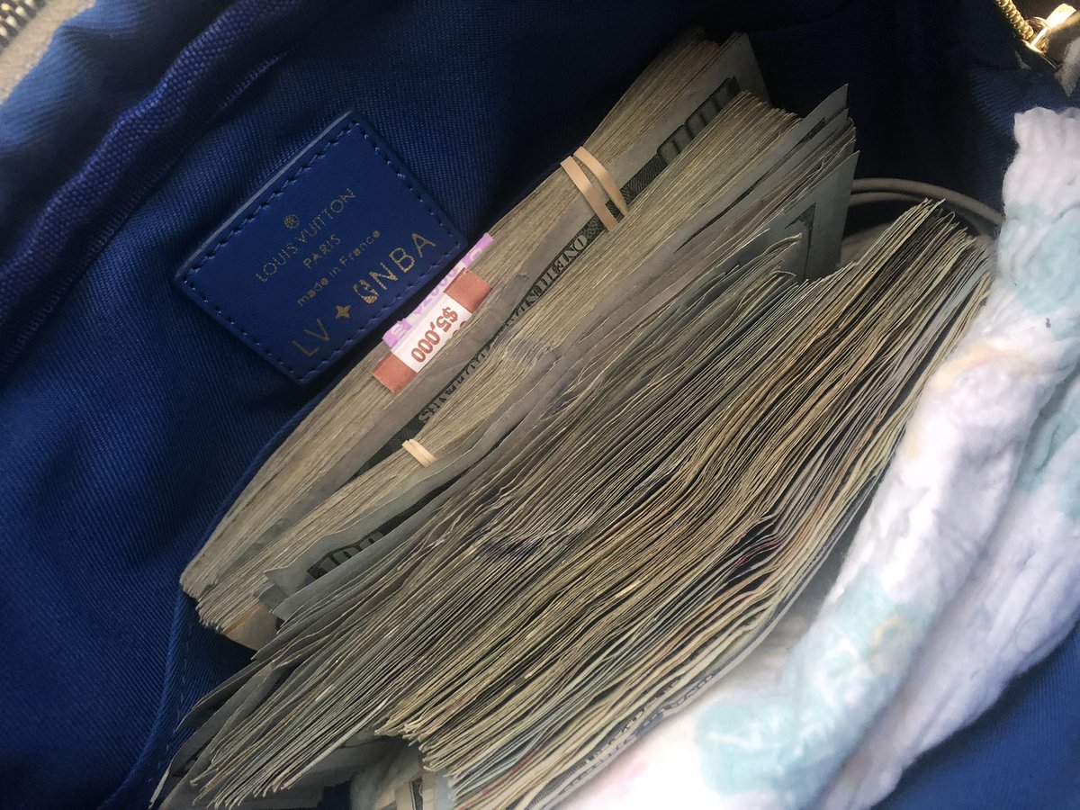touchmoneymar's tweet photo. Note to mi son 🤴Live yuh Life ute inna all just keep the faith &amp; trust in only our Father God! always fill your cup first then allow the world to benefit from the overflow. I can’t speak for nobody else but God &amp; myself we the only ones that will truly be in your corner. - 🏴‍☠️🦅 https://t.co/CN8qx07I1T