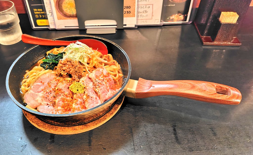 かぼちゃと山 tweet media