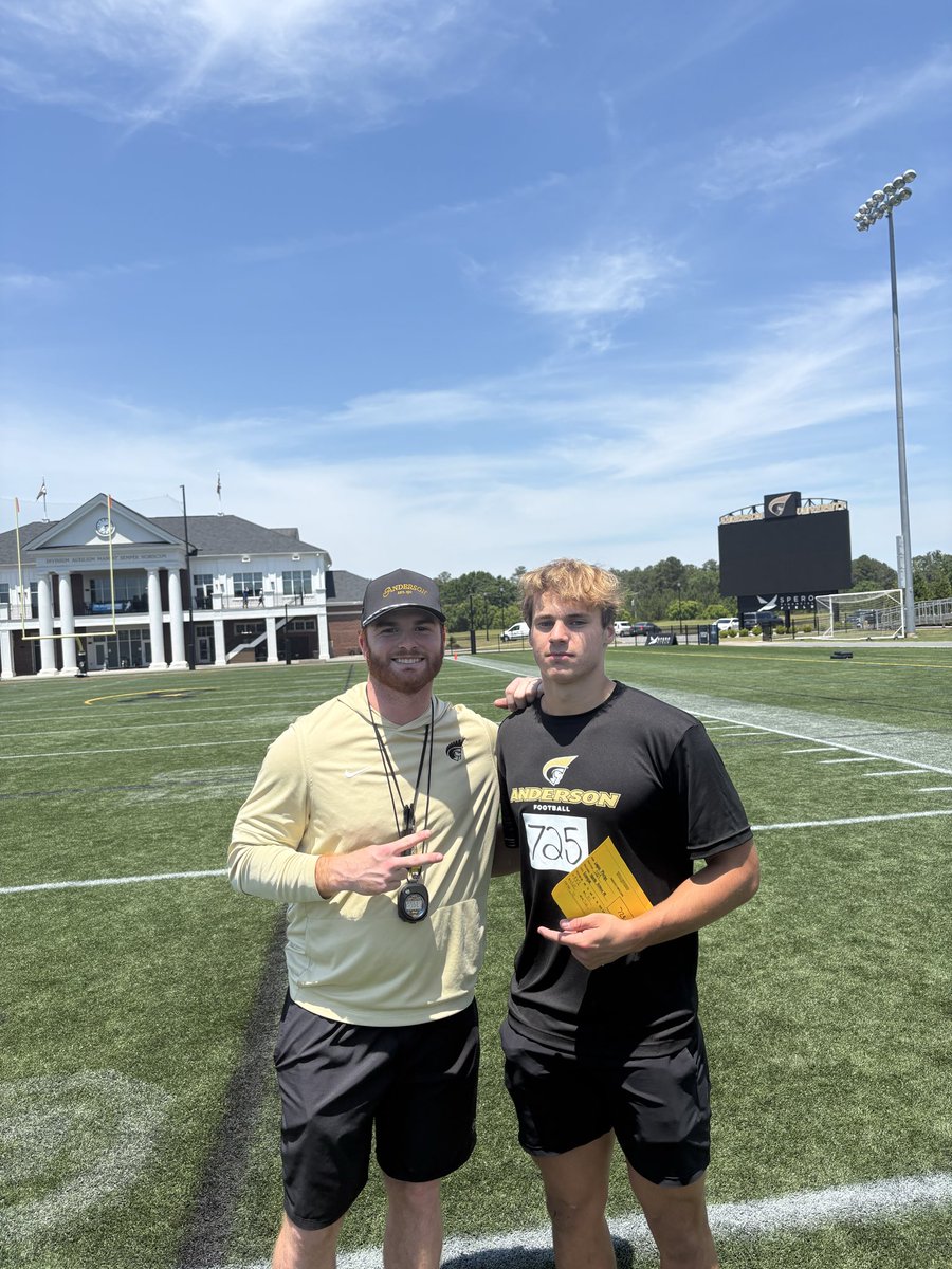 Loganphelps24's tweet photo. Had a fun day competing at @AUTrojansFB! Thank you to the coaches for putting on a great camp.

@bobby_lamb @CoachMTMartin @CoachAurandt @RecruitNorthFB @CoachDaniels06 @RecruitNE_GA @RecruitGeorgia @KenWhitehead404 https://t.co/72l3tqSOQe