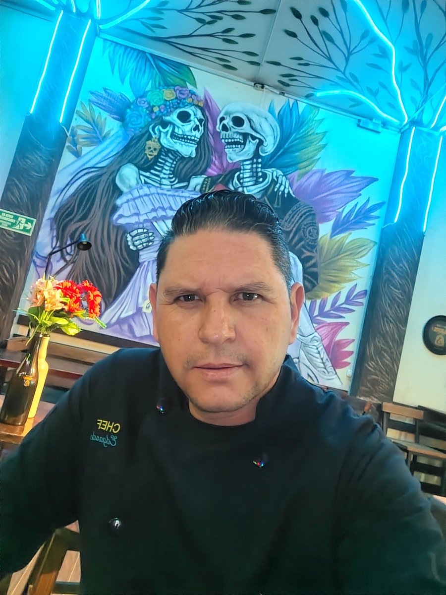 MantaChef's tweet photo. Iniciando labores desde "MILAGROS " gastrobar. Saludos!!! https://t.co/mDDNe74jfG