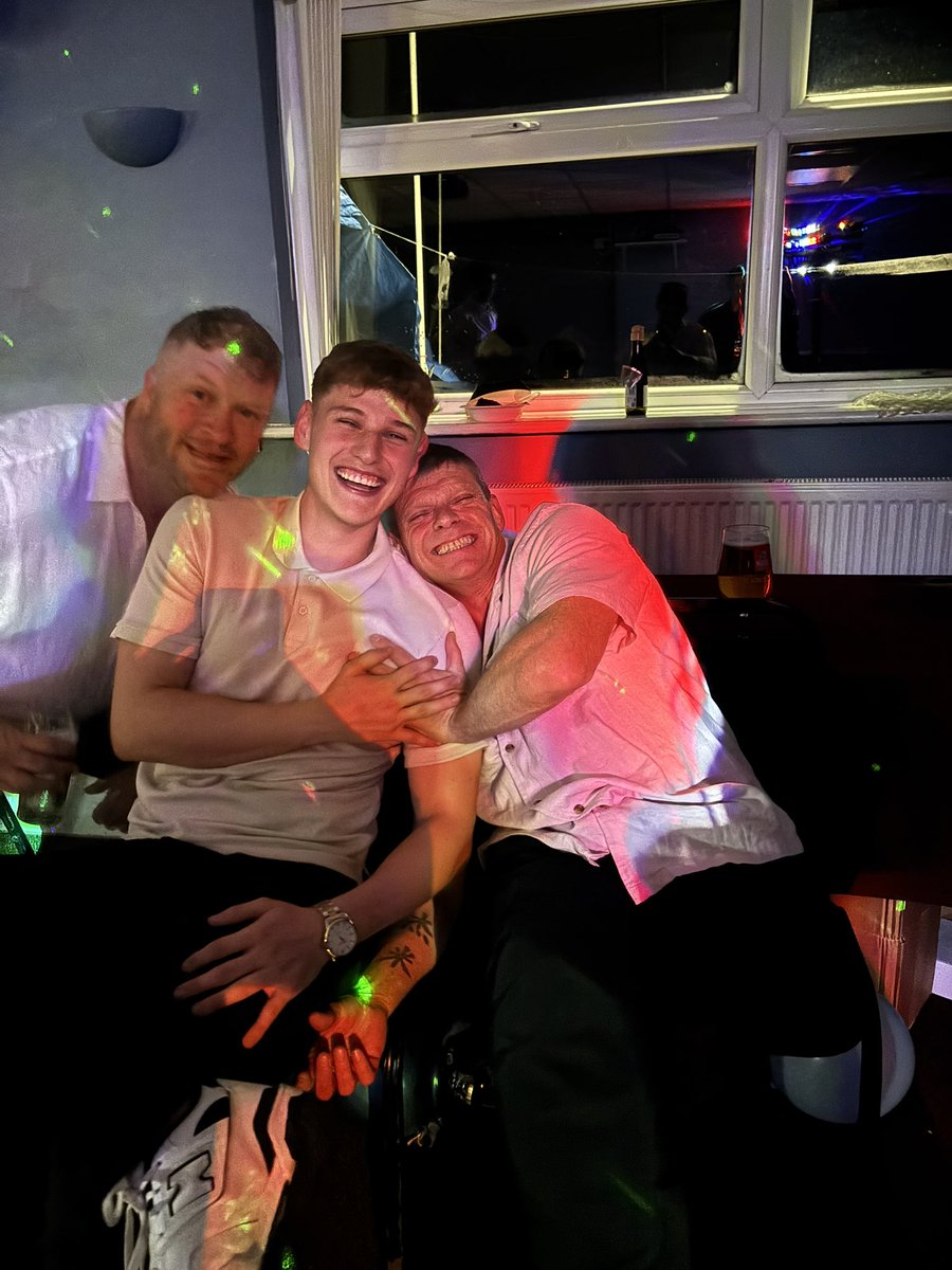 BroadwellAFC's tweet photo. Young player, old player and manager of the season. 🤪 https://t.co/5If3ysRvm2