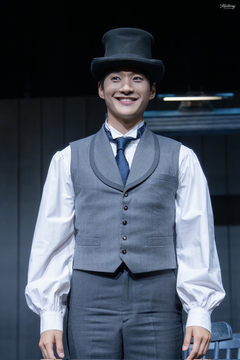 서사 tweet media