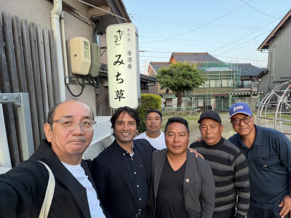 長野県伊那市へ。 先ずは白鳥前市長にご挨拶。 おせわになりました