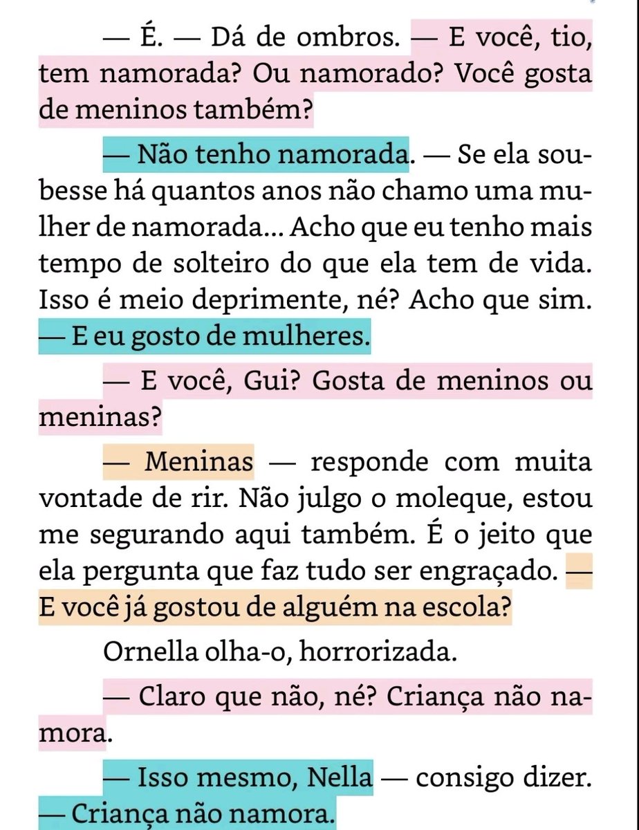 Bella lendo📖 tweet media