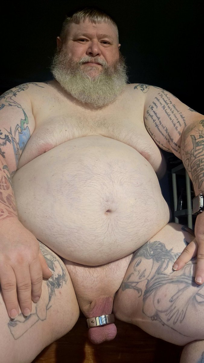 Ben_Jabba79's tweet photo. Happy Saturday!
It's my Birthday!

#tattoos #balls #ballstretching  #Penectomy #Chubby #onlyfans https://t.co/jVKtWYElcF
