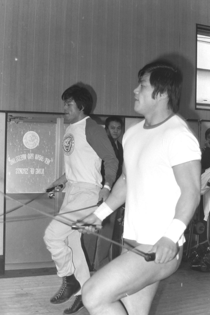 3万8千円までです。お譲り致しますアントニオ猪木藤波辰夫本物の生写真 藤波55周年感謝サイン会🖊】 明日、京都猪木展の豪華ゲスト陣の最後を