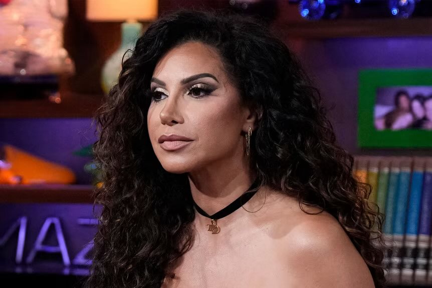 BravoByKaeleb's tweet photo. #RHONJ S15 is currently filming and danielle staub &amp; jennifer aydin deserve to be there!

andy’s hate for these women will just end up stopping new jersey from being great again https://t.co/wv27HK0RtD