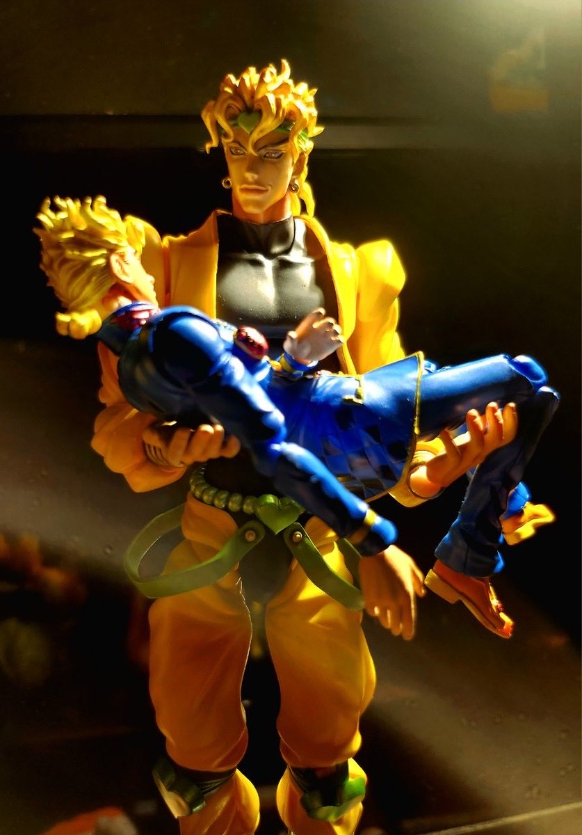 JOJO風bar DIO tweet media