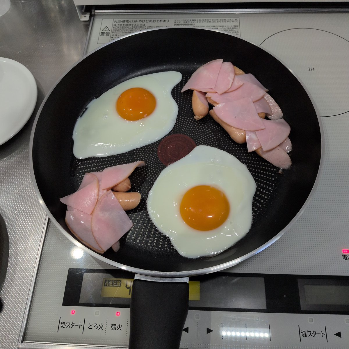 池本ノボル(5/30 チャックベリーズで歌います) tweet media