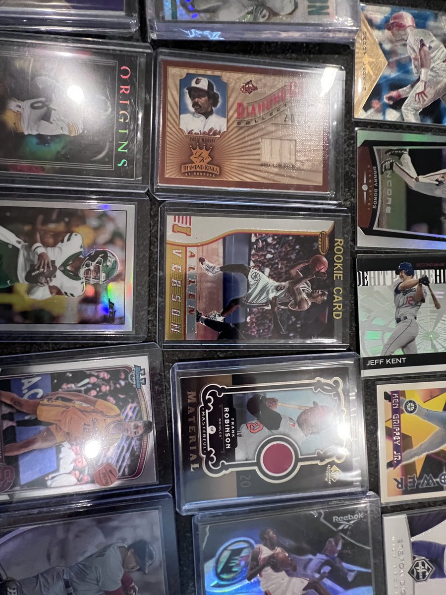 FletcherC1's tweet photo. Pickups from the Baltimore card show today!  @BelAirCards @Timwalkonwater2 @CardPurchaser @flamadiddledoo https://t.co/ji5c2zdbOl