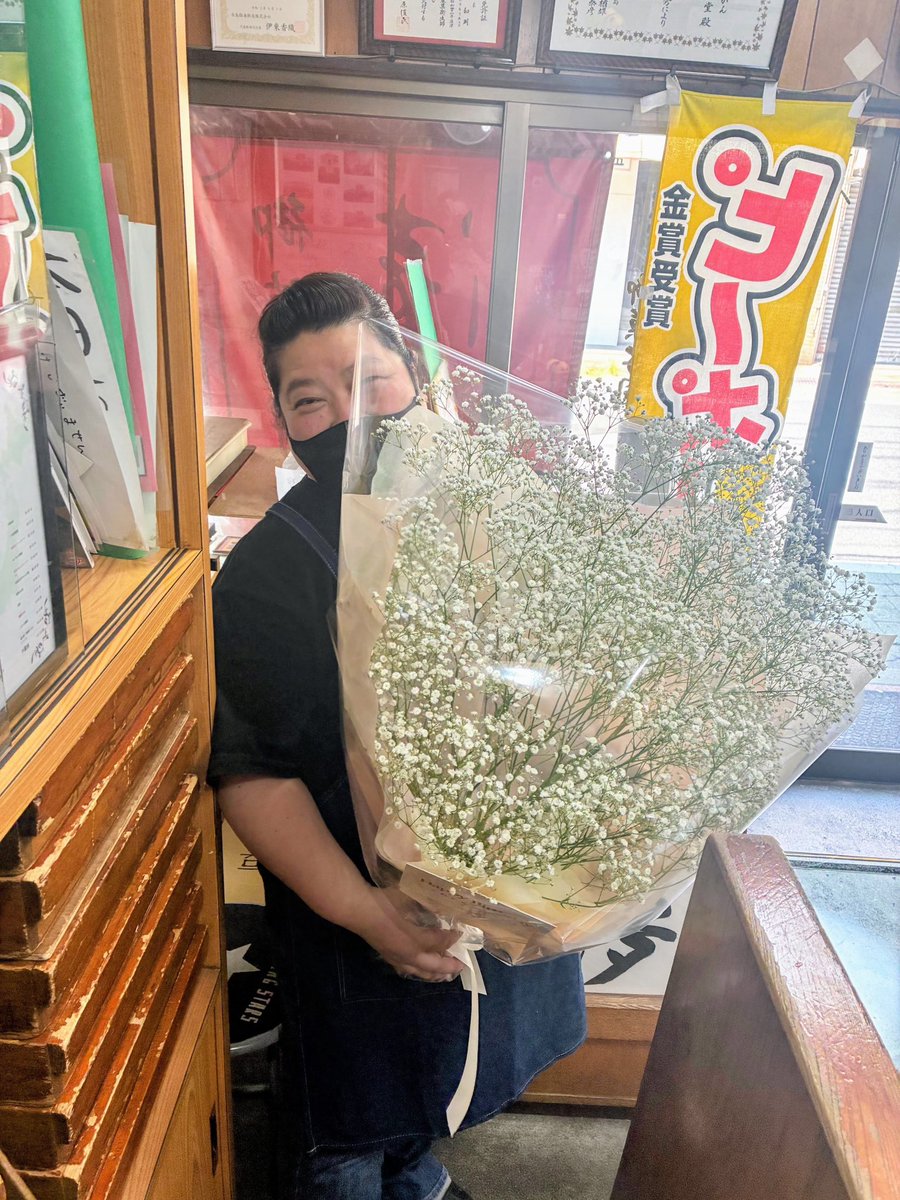 嫁ちゃんが20歳の時に、好きな花を聞いたら「かすみ草」だったので