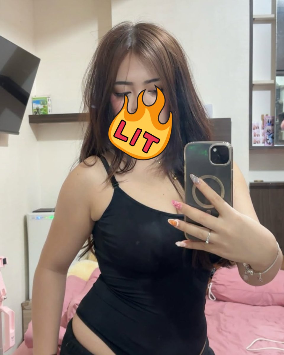 hallowcaaaa💅 tweet media