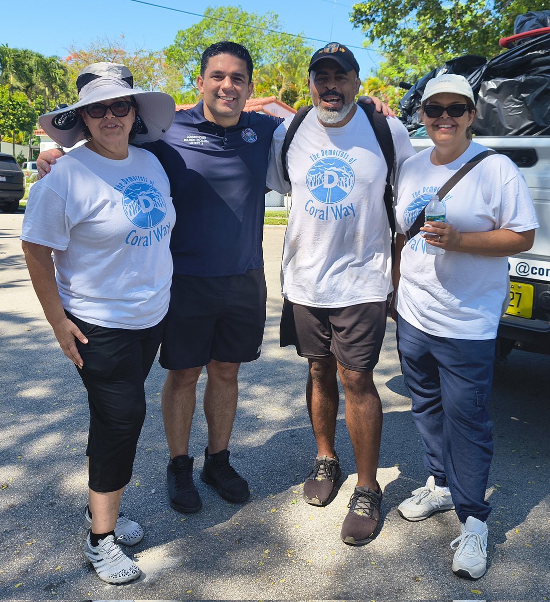 DemocratsWay's tweet photo. GOOD TIMES BEAUTIFYING CORAL WAY (and we reached across the aisle too) 😎 https://t.co/yYRFDPzqYW