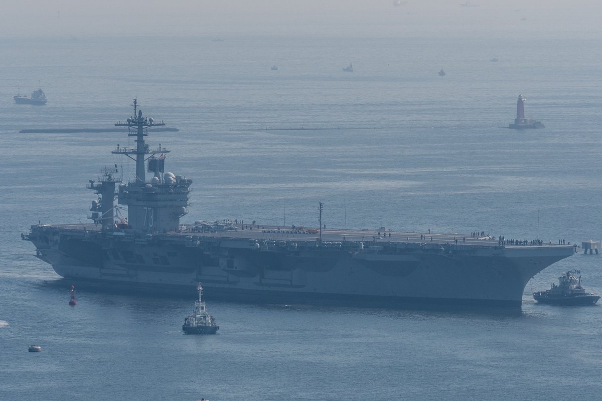 テスト航海を終えた🇺🇸原子力空母 ｢ジョージ・ワシントン(USS George