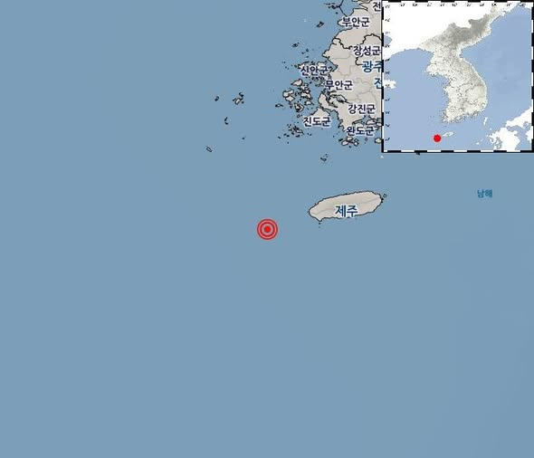 KMA_earthquake's tweet photo. @kma_skylove [지진정보] 05-17 08:28:52 제주 서귀포시 서남서쪽 80km 해역 규모 2.0 계기진도 : 최대진도 Ⅰ https://t.co/2UG5EsXElF
