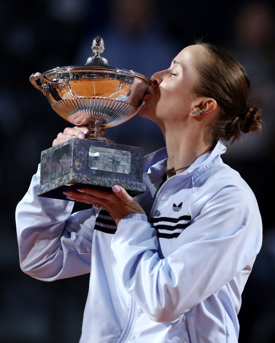 Elina Monfils tweet media