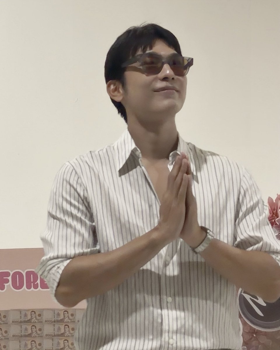 モカ 𝑚𝑜𝑐ℎ𝑎 tweet media