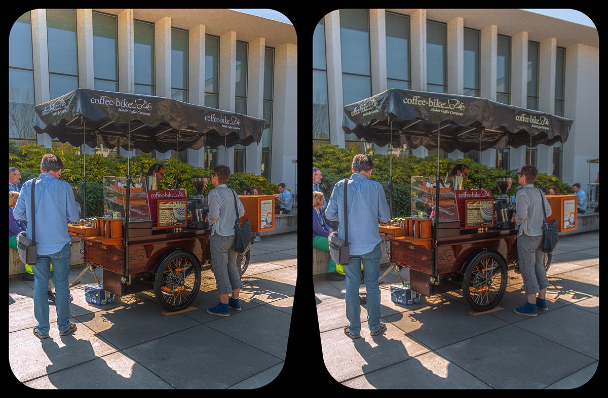 Stereotron tweet media