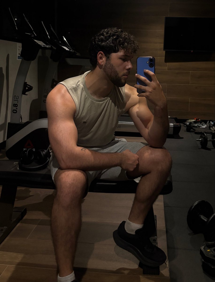 jimeneztwit's tweet photo. 🥸💪🏻 https://t.co/jVsDDSl9WV