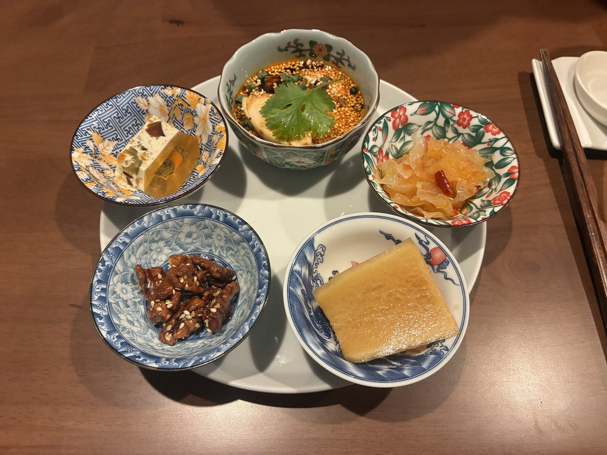 nonbe_system's tweet photo. #亀有 #中華 #中華ダイニング一途一心 
こんなところに名店が。コスパ高い良いお店でした。 https://t.co/DjiOL69SYE