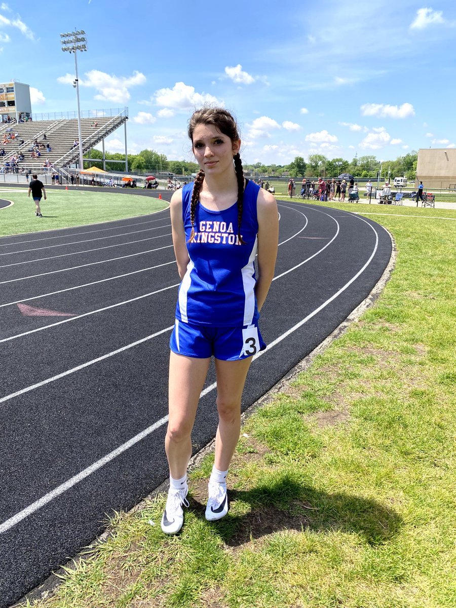 GKCogsAthletics's tweet photo. Congratulations to GKMS 7th Grade Student-Athlete Ashlyn Cunningham on qualifying for next week's IESA State Middle School Track &amp; Field Championships!  She ran the 400 meter dash in a time of 1:04.34.
#gkcogs #BuildTheBrand https://t.co/2OiA5KysZU