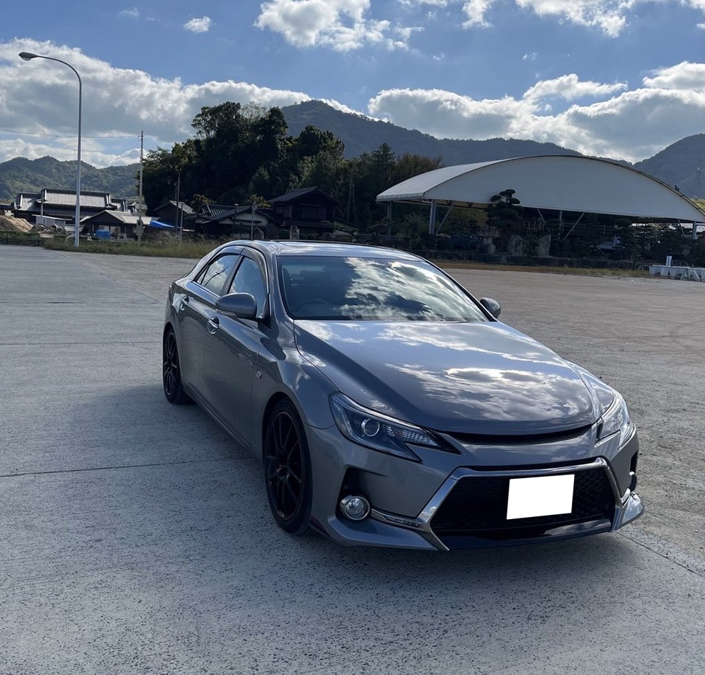 hamo31206996's tweet photo. 今日のマークX G's

マークXに乗られている方も、そうでない方もよろしくお願いします😊
車好きの方と楽しく交流できたら嬉しいです！ https://t.co/TkdjjzBrwd