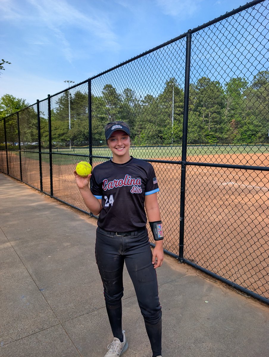 Carolina Elite - Martens/Maddaluna tweet media