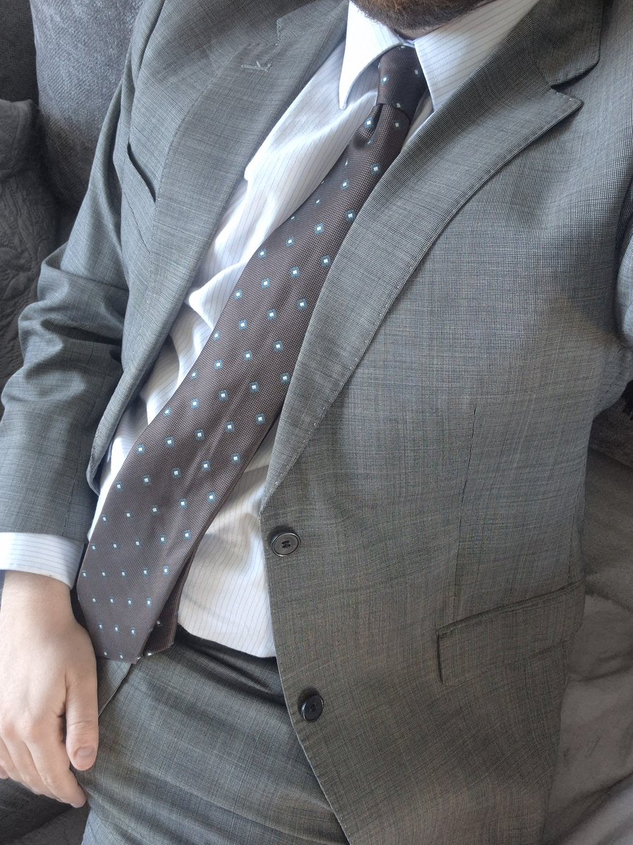A Suited Man of The Sartoriate tweet media