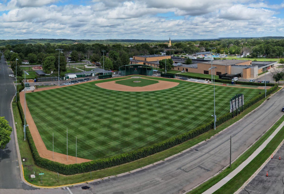 BELLE PLAINE TIGERS 🐅⚾️ tweet media