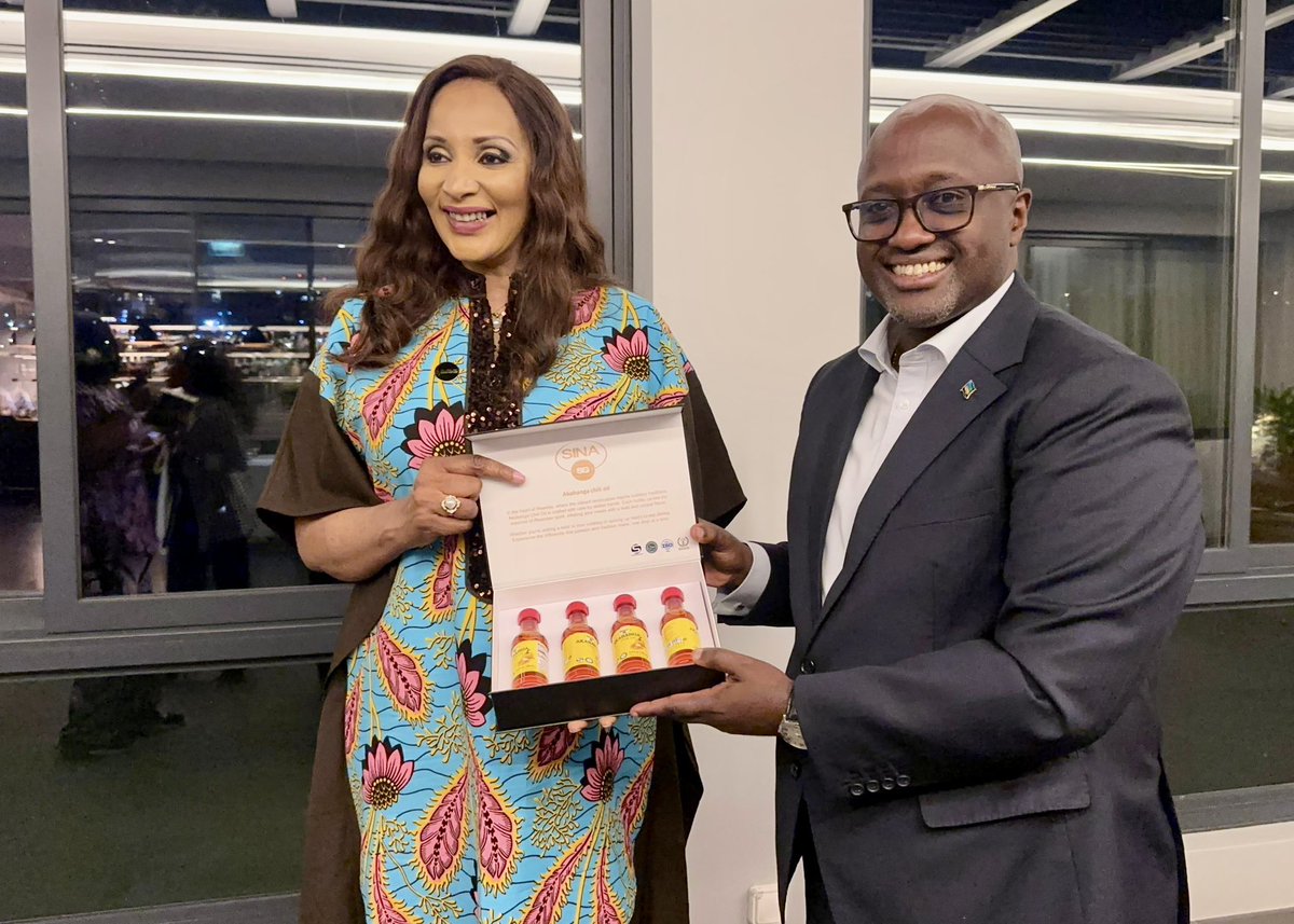 Mmazimpaka's tweet photo. Nigeria and Rwanda are up to something big! 

Yesterday evening in Kigali, diplomacy wore a more human face.

Away from the formal conference halls of the Africa CEO Forum, Rwanda’s Minister of Foreign Affairs, Olivier Nduhungirehe, hosted Nigeria’s Foreign Affairs Minister, Ambassador Bianca Ojukwu, to a dinner that blended serious conversation with warmth, culture and easy camaraderie.

According to Rwanda’s Ministry of Foreign Affairs, discussions focused on strengthening bilateral cooperation between Rwanda and Nigeria, while advancing broader continental objectives. 

Minister Nduhungirehe also conveyed Rwanda’s appreciation for Nigeria’s recent decision to grant visa-free entry to Rwandan nationals, a move widely seen as reciprocating Rwanda’s long-standing visa-free policy for Nigerians.

For many observers, the significance went beyond travel policy. It reflected a growing recognition among African leaders that continental integration cannot succeed while Africans remain separated by barriers at their own borders.

But beyond the official discussions, it was the atmosphere of the evening that stood out.

Eyewitnesses described a relaxed and genuinely cordial setting, with laughter flowing easily between both ministers and their entourages. An eyewitness told me “The body language said everything. There was genuine warmth. Nothing felt forced or overly formal. You could see people enjoying the conversations and connecting naturally.”

One of the evening’s most memorable moments came when Minister Nduhungirehe presented Ambassador Ojukwu with Akabanga, Rwanda’s iconic chilli oil famous for its fiery kick and unmistakably Rwandan identity. 

The gesture drew smiles across the room and perfectly captured the tone of the evening: authentic, thoughtful and proudly African.

In many ways, the exchange reflected a changing style of diplomacy on the continent, less rigid, more personal and increasingly driven by action. 

Both ministers appeared aligned not only in vision, but also in urgency, moving swiftly to advance the priorities set by their respective Presidents. The two ministers have shown us that when leaders are clear about the destination, their diplomats move with purpose.

And perhaps that was the real story from Kigali last night.

Not just two ministers meeting over dinner, but two countries demonstrating a modern African posture built on trust, cultural appreciation, efficiency and shared ambition. 

Around the dinner table, diplomacy did not feel distant or ceremonial. It felt familiar, confident and unmistakably African. 

Naija bradas, we are comingooo! 👋🙌🏿