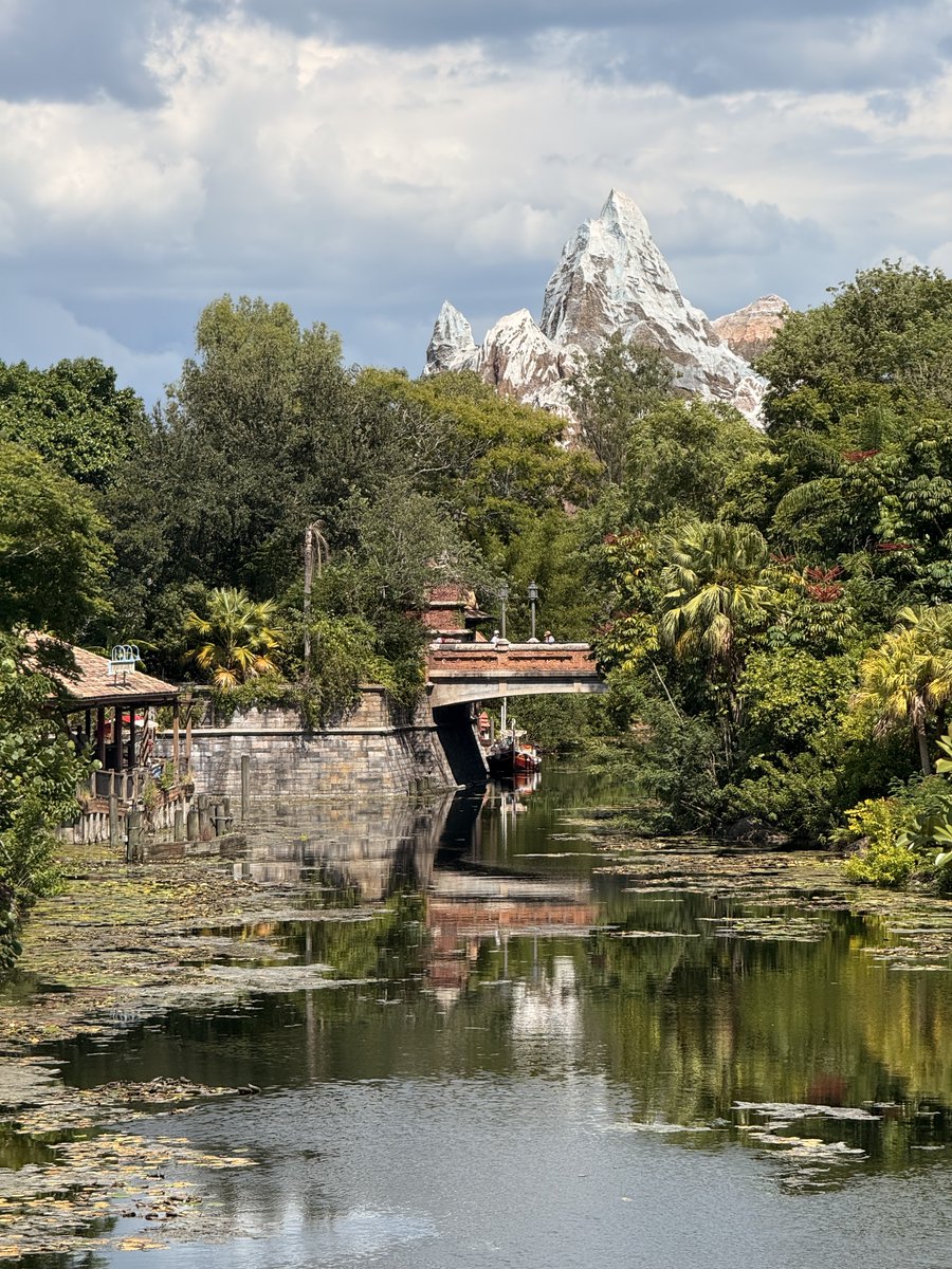 Epcot Fan+WDW+DVC tweet media