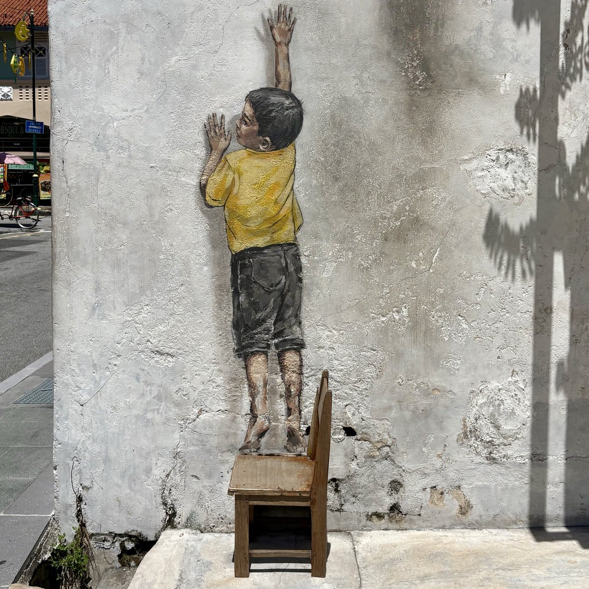 supershelly's tweet photo. Wandering through the street art around George Town, Penang Malaysia 🇲🇾 https://t.co/q9Ep892atn