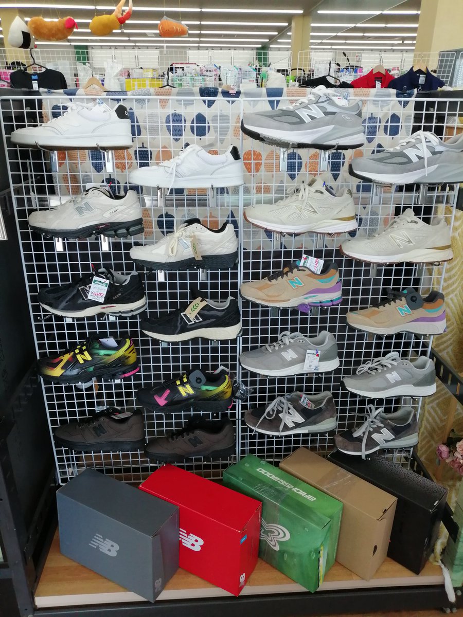 offtsubame's tweet photo. オフハウス燕三条
newbalanceコーナーできました。
カラーがかわいい👟
買取りも募集中です。
ぜひ燕三条店へお売りください😃

#オフハウス
#ハードオフ
#燕三条
#ニューバランス
#スニーカー https://t.co/eqEY4cxcDt