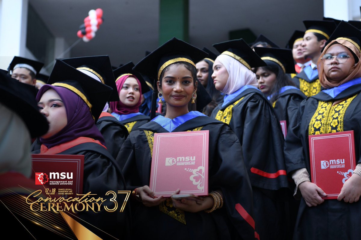 MSUconvo's tweet photo. As Session 1 ends, congratulations once again to all graduates of #MSUconvo37 🤍 The future ahead is yours to shape. https://t.co/huQMHyP9cO