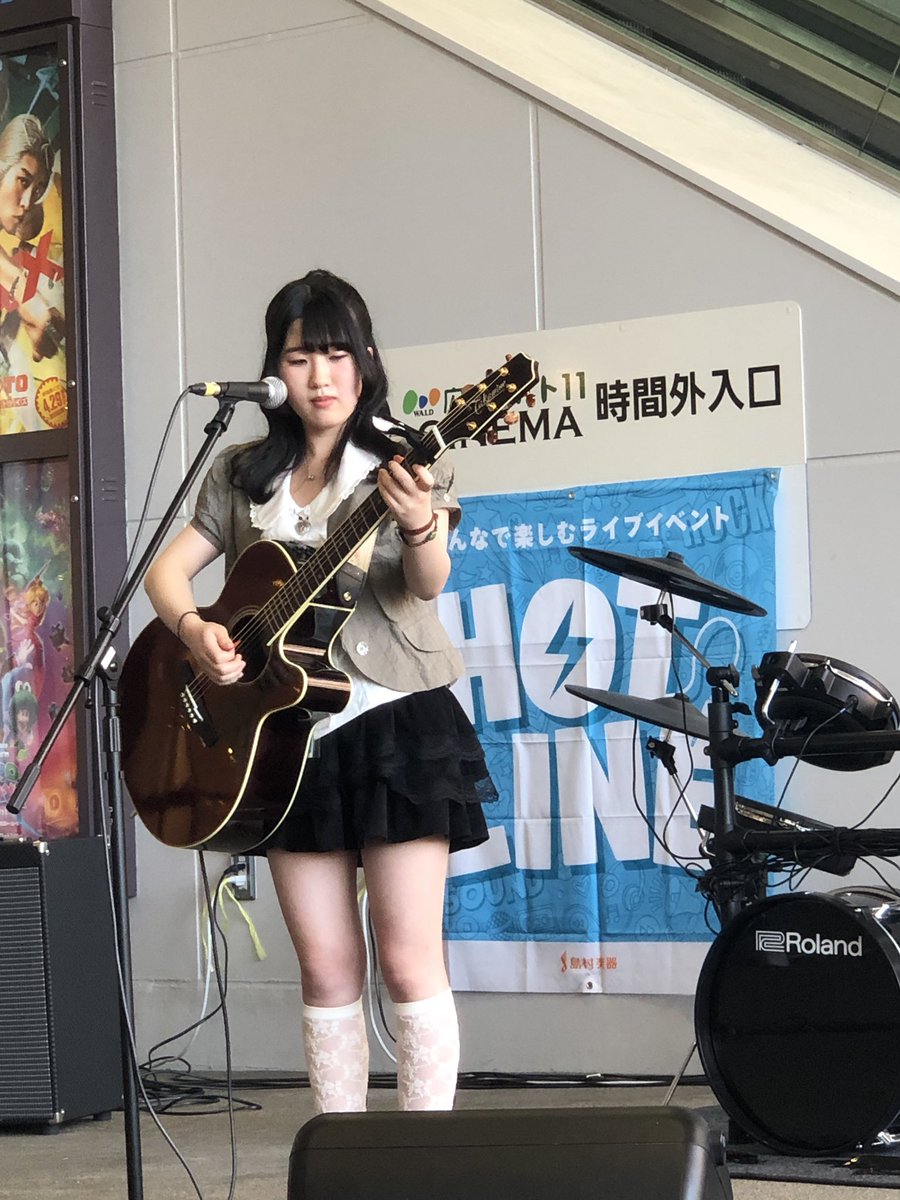 HOTLINE_アコパラ tweet media