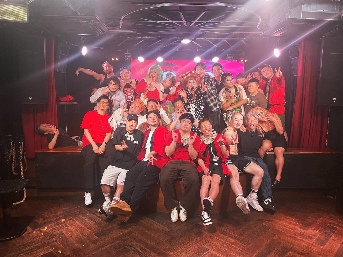 yokaroumon_nite's tweet photo. よかろうもん！多数様のご来場誠にありがとうございました💖

二丁目に福岡の夜が再現され、お酒が延々と飛び交う凄まじい一夜となりました🍻🍻🍻🥂🥂🥂

次回開催は未定ですが、ママ達とは福岡に行けばお会いできるので、皆様ぜひ福岡に遊びに行かれてくださいね🫶 https://t.co/pReXuLD0Hu