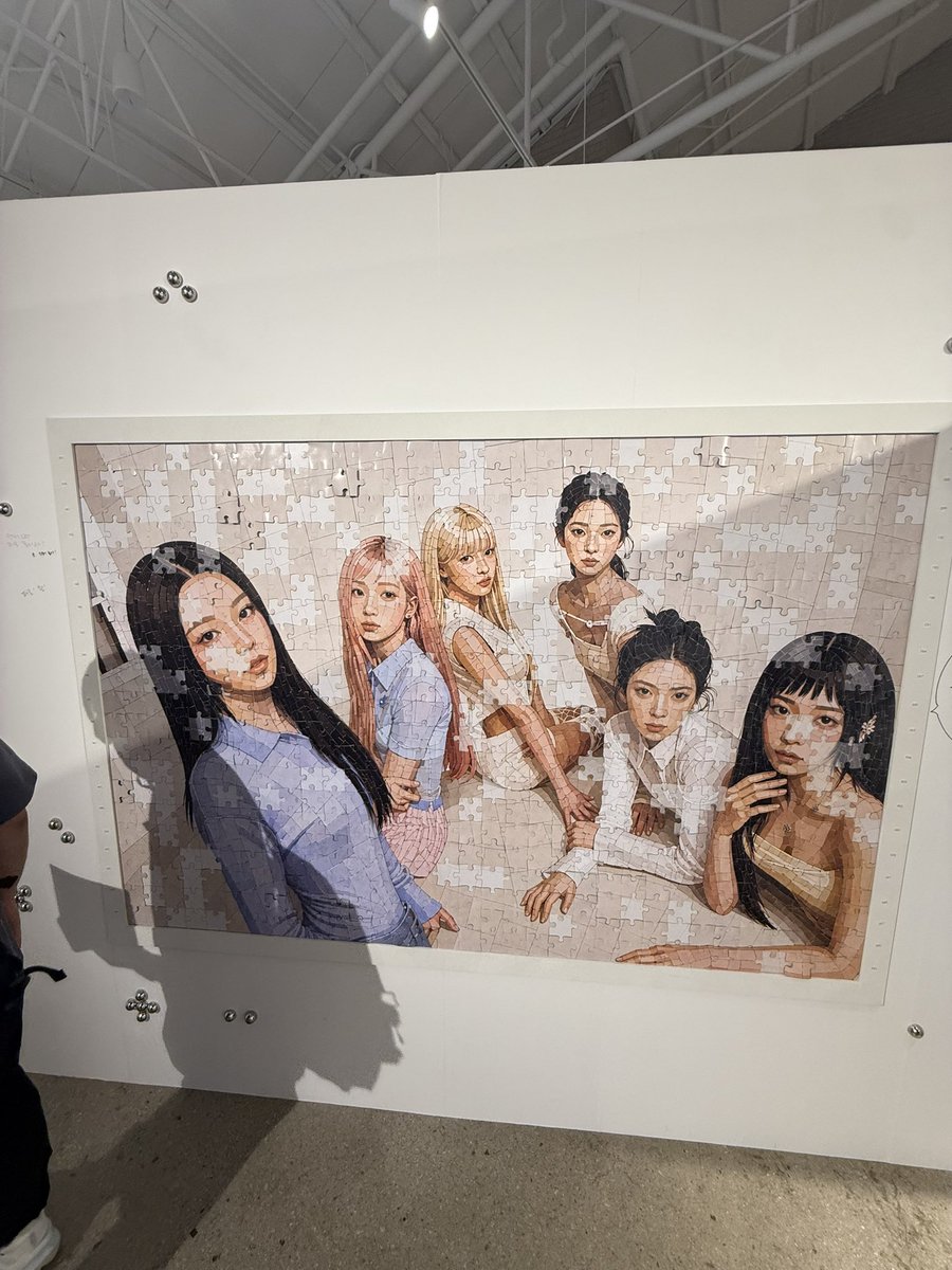 sullbba0126's tweet photo. #Heavy_Serenade #NMIXX #NMIXX_POPUP #엔믹스 #엔믹스_팝업 https://t.co/sjgwr1UnvQ