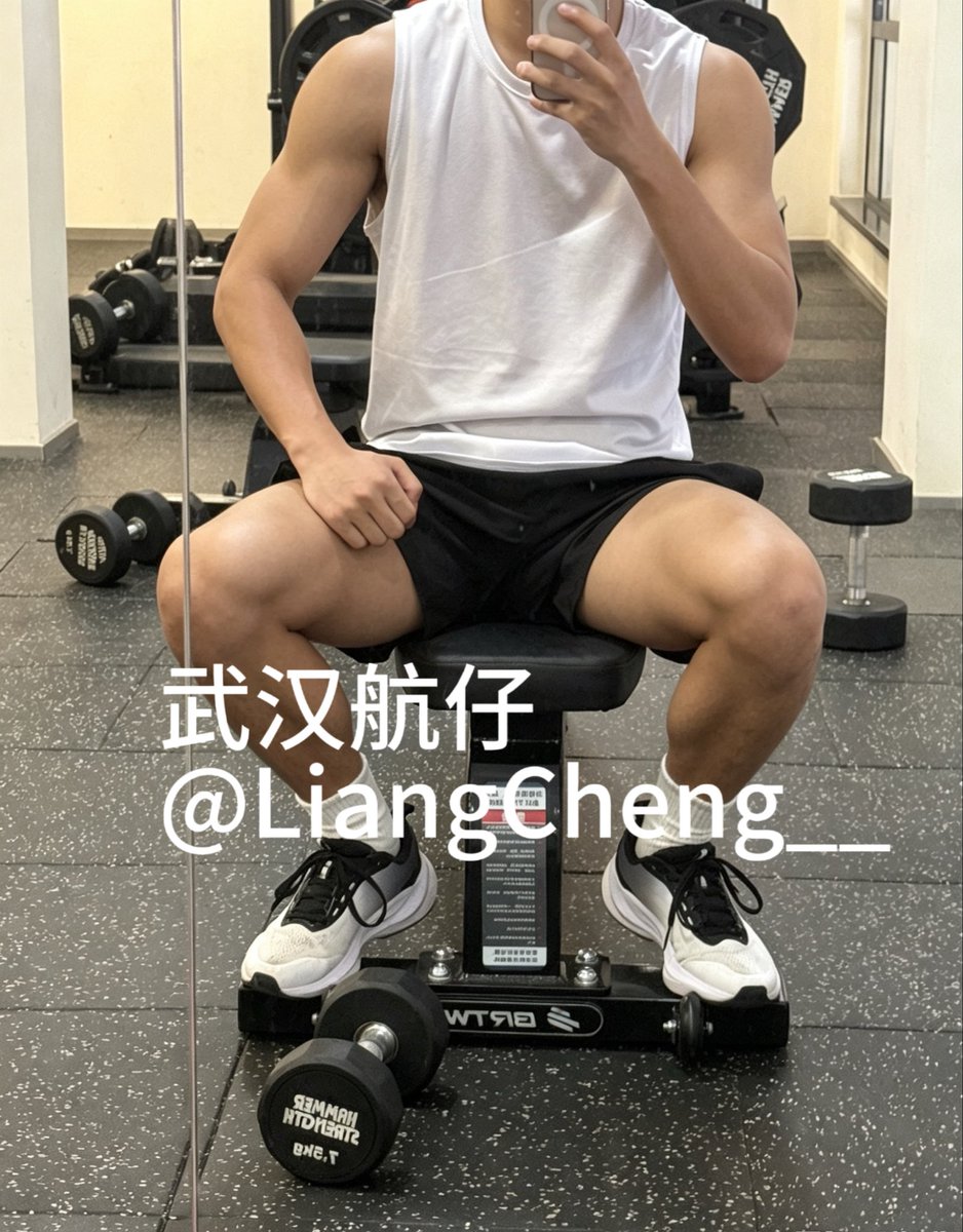 武汉航仔 tweet media