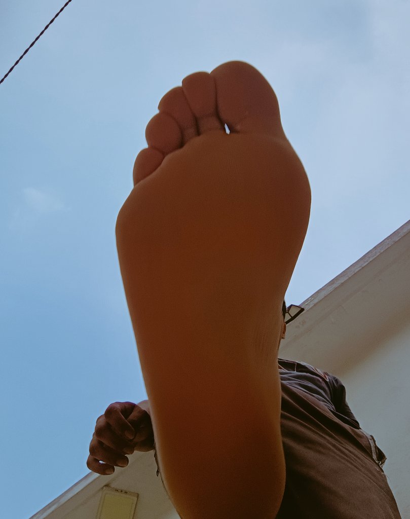 jhon._feet56 tweet media