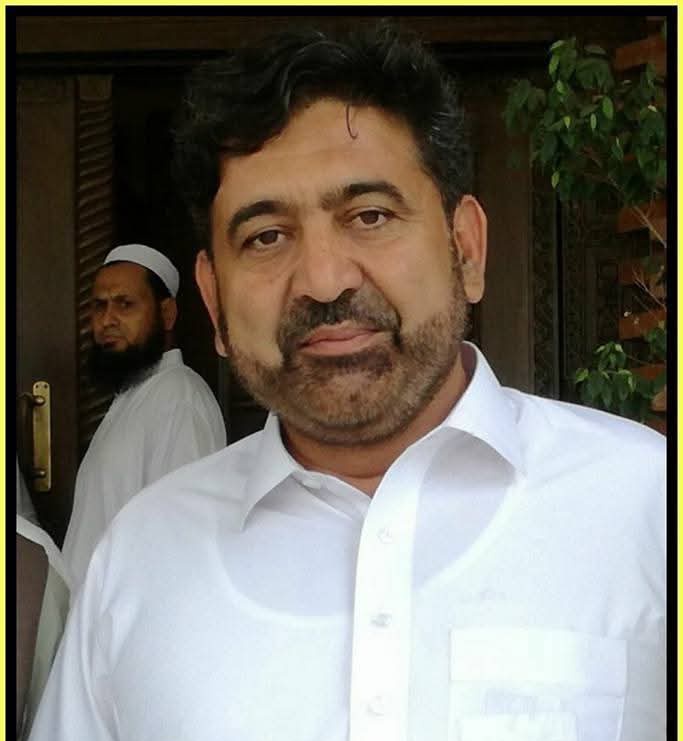taimoorkhan888's tweet photo. پی ٹی آئی کے رکن اسمبلی فضل الٰہی پشاور سے مسلسل تیسری بار منتخب ہوئے، تاہم علی امین گنڈاپور کی یقین دہانی کے باوجود انہیں محکمہ ٹرانسپورٹ کا معاونِ خصوصی نہیں بنایا گیا۔
 کابینہ کے ایک وزیر کی مخالفت کے باعث پہلی بار منتخب ہونے والے سمیع اللہ کو ترجیح دی گئی۔ https://t.co/EMEnS6VBWA