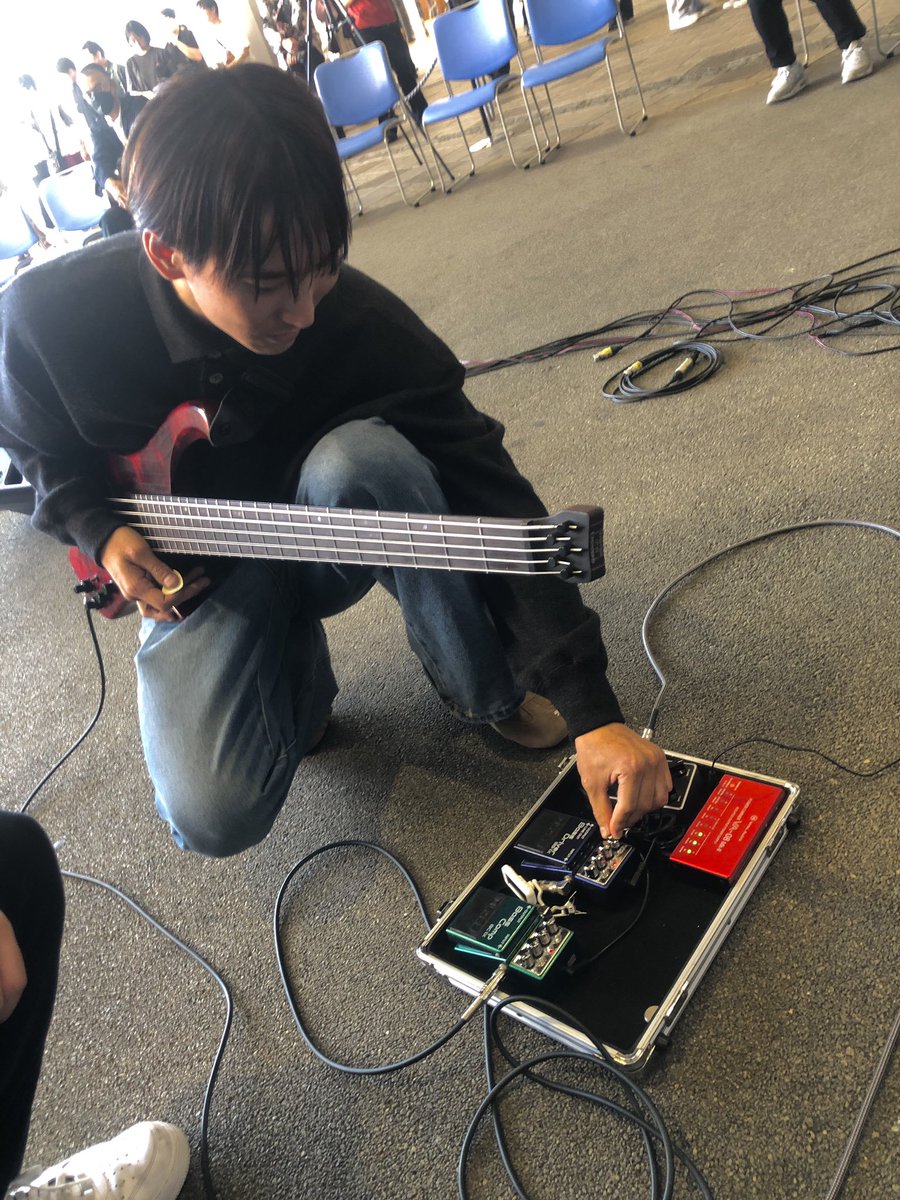 HOTLINE_アコパラ tweet media